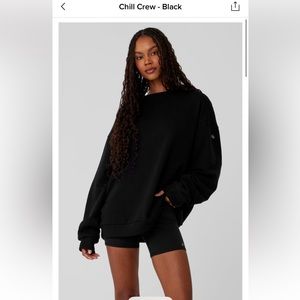 NWT alo chill crew